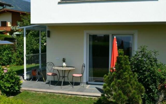 Haus Schatz