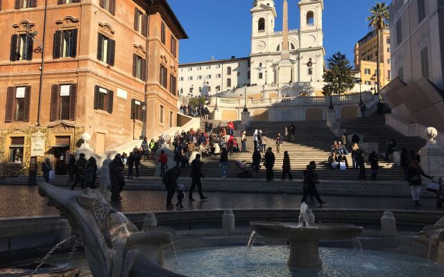 Piazza Di Spagna View