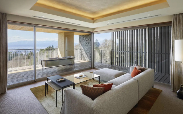 The Hiramatsu Karuizawa Miyota