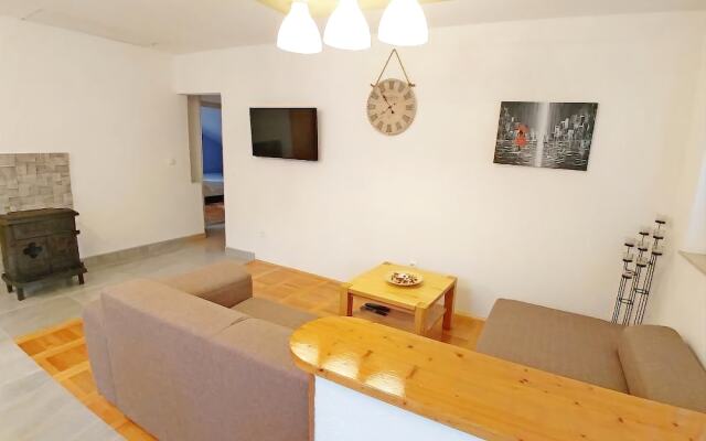 Apartments Borka
