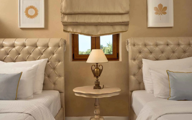 Bozonos Luxury Villa