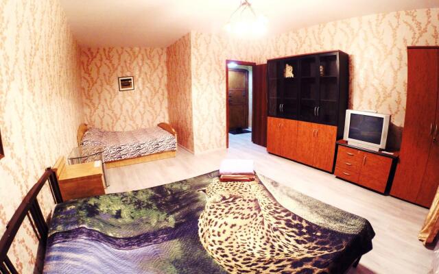 Милана на улице Кустанайская