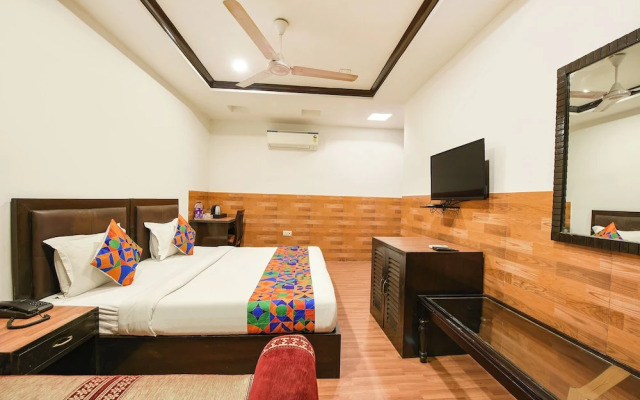 Fabhotel Green Park