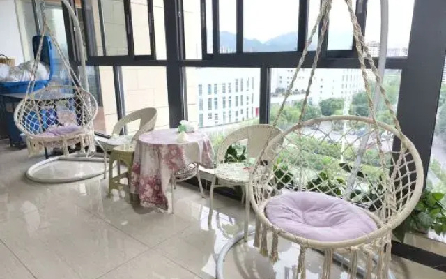 Dilan  E-sports guesthouse
