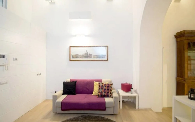 Travel & Stay - Parione