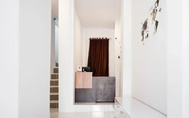 33 Avenue by OYO Rooms