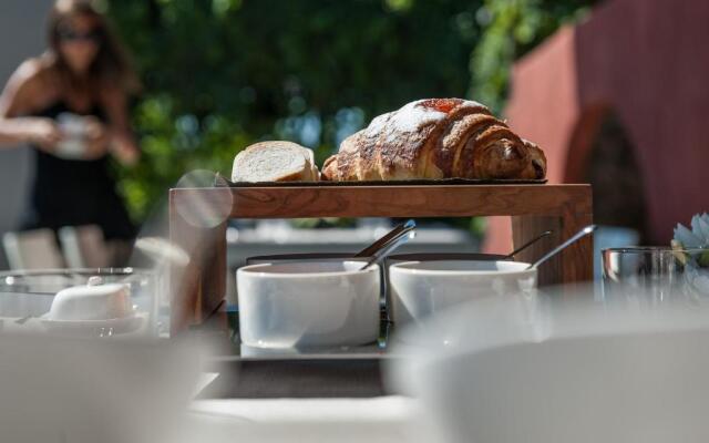 Zash Country Boutique Hotel