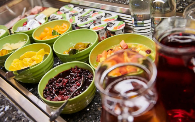 Holiday Inn Ellesmere Port by IHG
