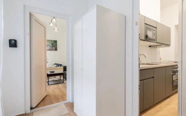 Kiraly Apartment
