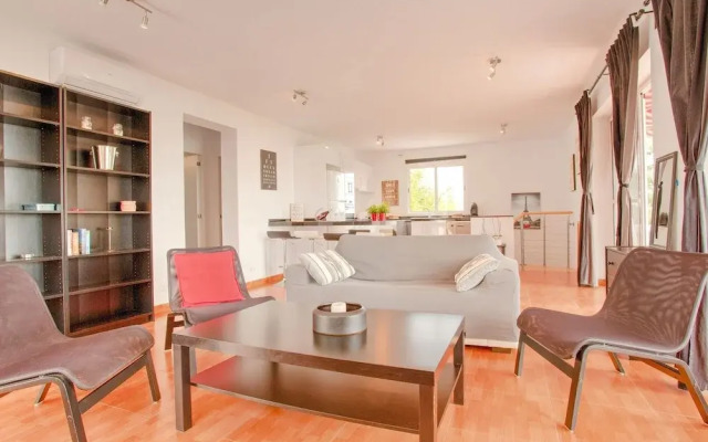 Gorgeous Villa With Private Swimming Pool in Algarrobo-costa