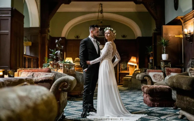 Hotel Bursztynowy Palac (Amber Palace, Bernsteinpalast)