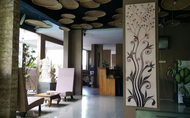 KOI Hotel & Residence