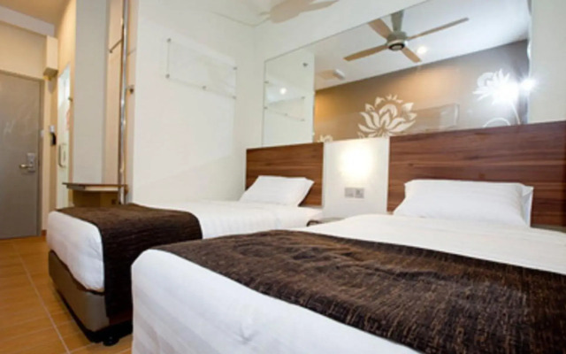 Tune Hotel - Danga Bay, Johor