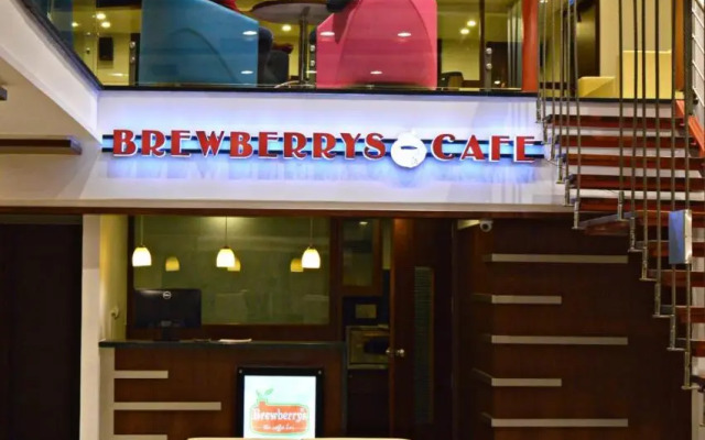 OYO 1711 Hotel Sepoy Grande