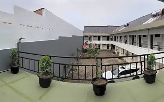 Aurora Hotel Siliwangi