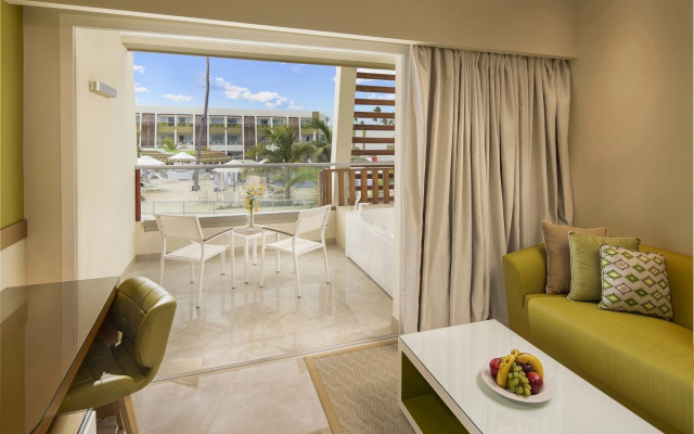 Dreams Onyx Resort & Spa All Inclusive