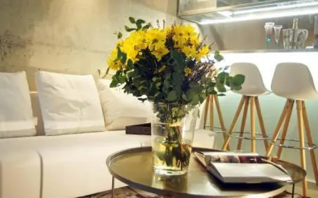 My Space Barcelona Pool City Center