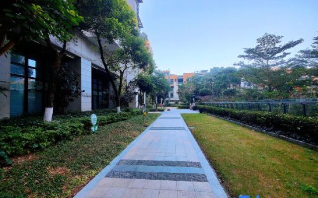 Mangrove Bay Riverside Mountain Riverview  B&B  ( Huafa Mall  Branch)