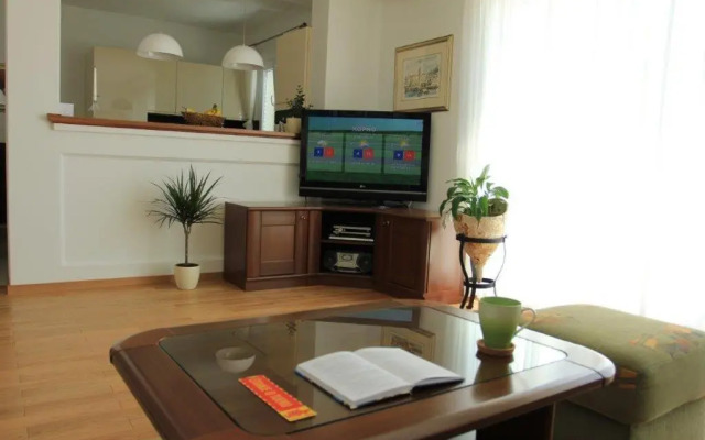 Vila Rojana