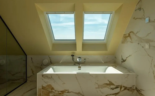 Getaway With Bubble Bath