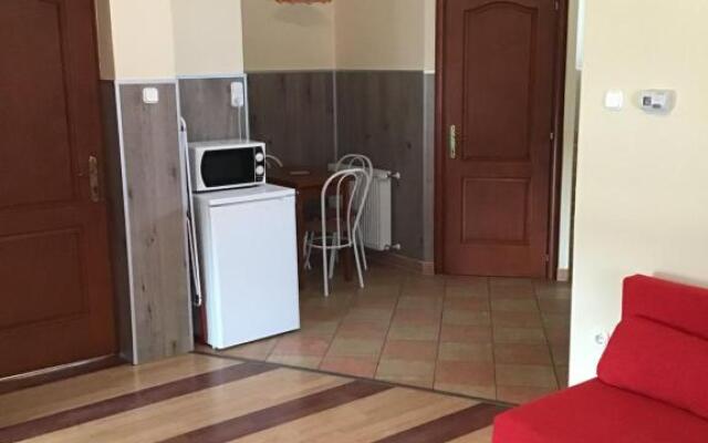 4 Lurkó Apartman Új