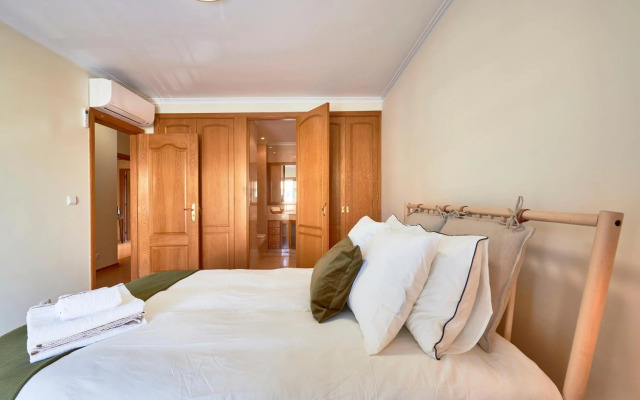 Carcavelos Apartment