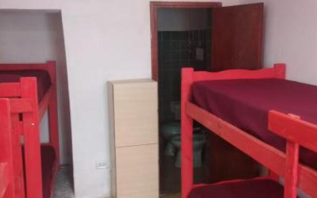 Hostel La Perla