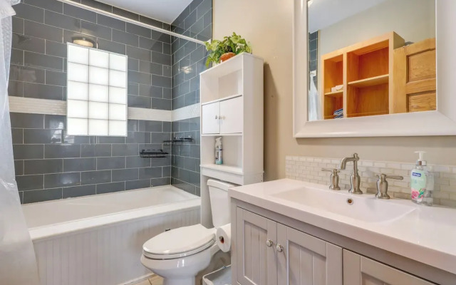 Beautiful Jacksonville Home: Walkable Location!