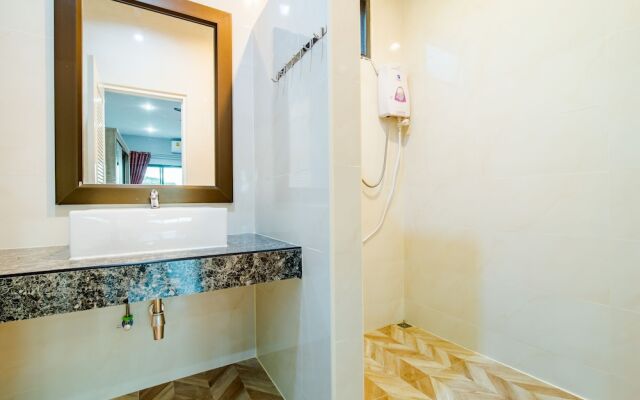 Sea Smile Pool Villa Hua Hin