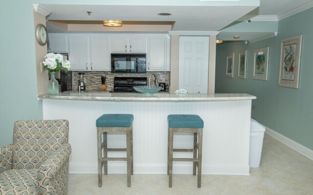 Magnolia House 606 1 Bedroom Condo by RedAwning