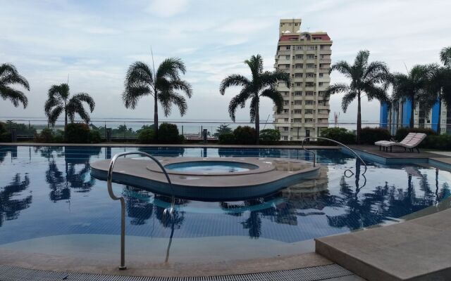 Manila Lee - Malate Bayview Mansion