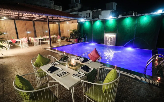 Hotel Grand Bhagwat
