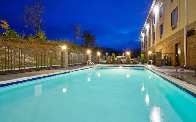 Holiday Inn Express Troutville by IHG