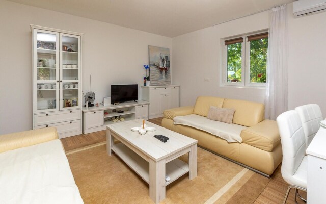 Awesome Home in Pula With Wifi and 1 Bedrooms