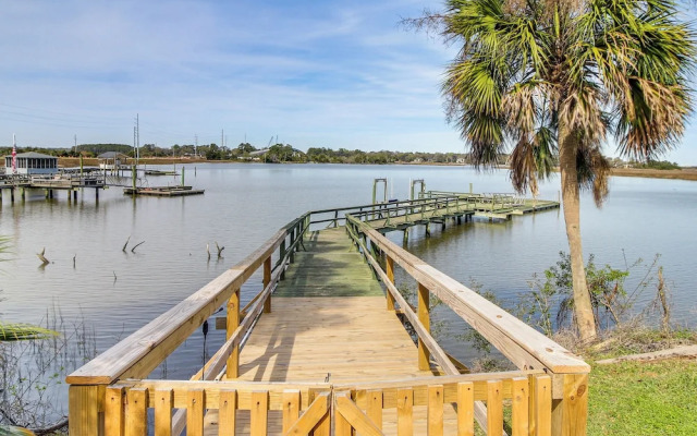 Riverfront Savannah Getaway w/ Pool & Dock!