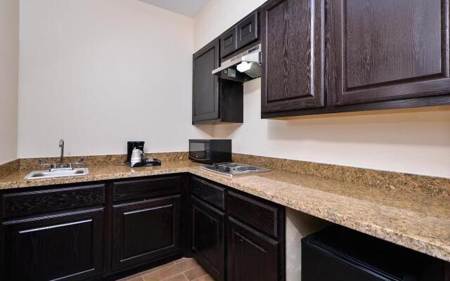 Americas Best Value Inn & Suites Cuero