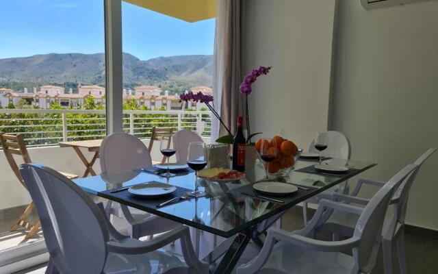 Modern 3 Bedroom Luxury Apartment in Torremolinos