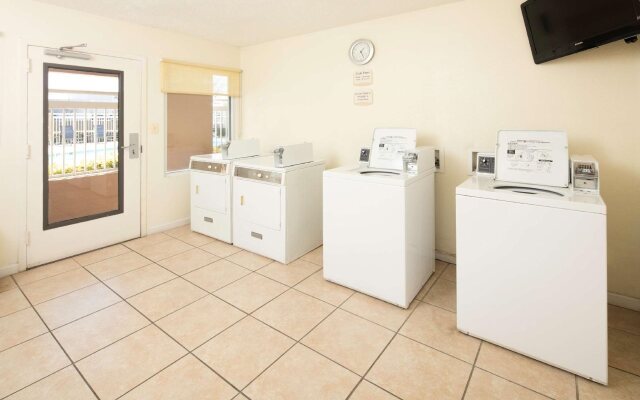 Quality Inn Fayetteville near Fort Bragg