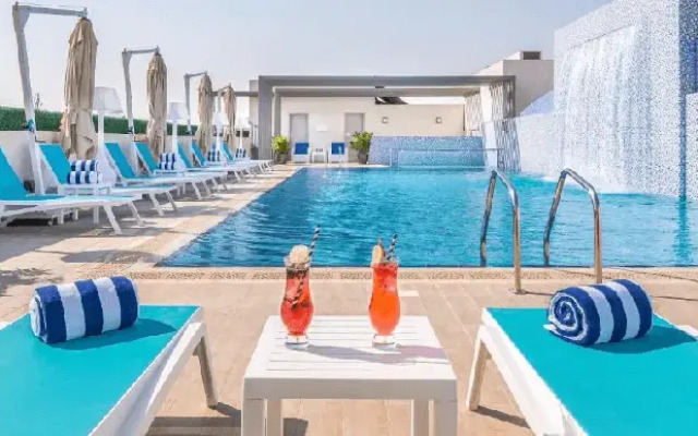 Central Inn Al Sadd