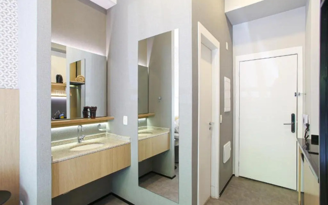 ESD - Studios E-Side By Anora Spaces