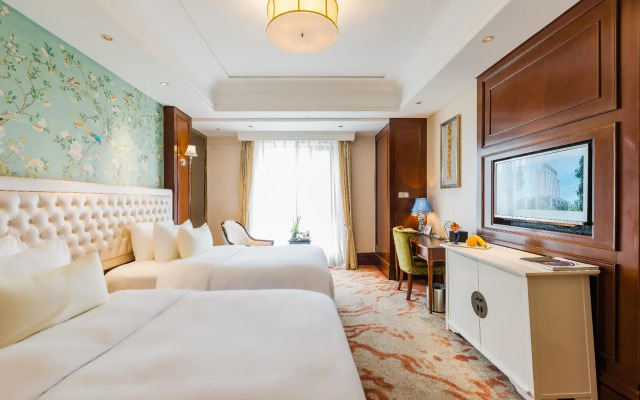 S & N International Hotel Linhai