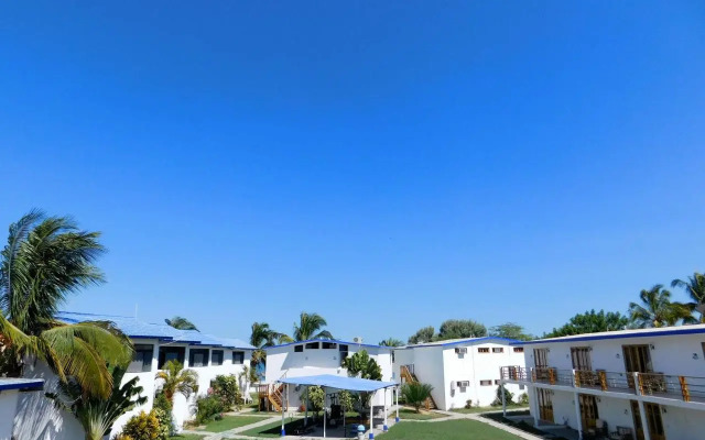 Sunset Bay Colan