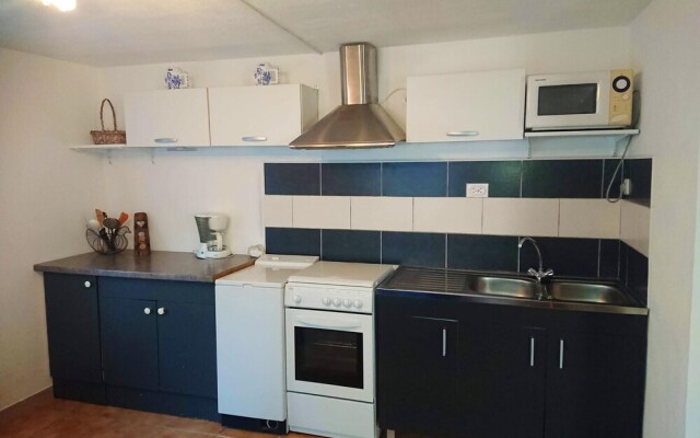 Apartment With one Bedroom in Pont de Pierre Penne-d'agenais, With Terrace and Wifi