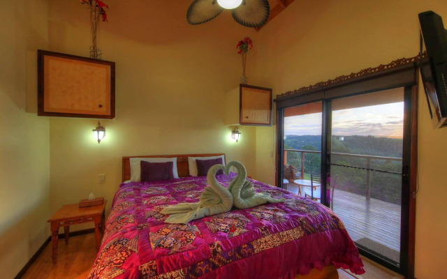 Maleny Tropical Retreat Balinese B&B