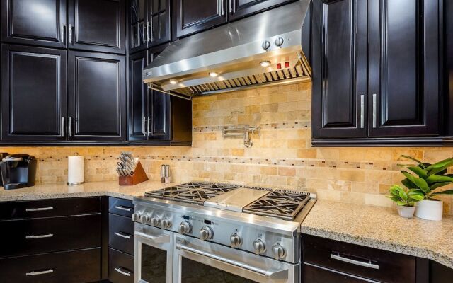 Casa Cielo 6 Bedroom Home by RedAwning