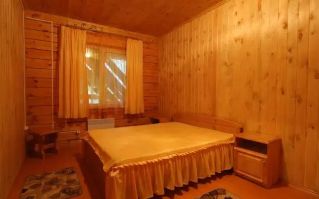 Голубые Ели