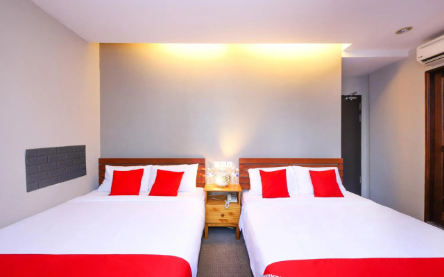 OYO 910 Hills Residence
