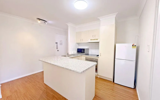 Karana Palms Self Contained Apartments