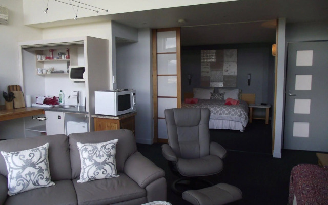 Armalong Winery Chalets