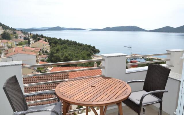House with Sea View